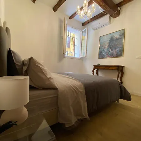 Il Cortile Tra I Portici Apartamento