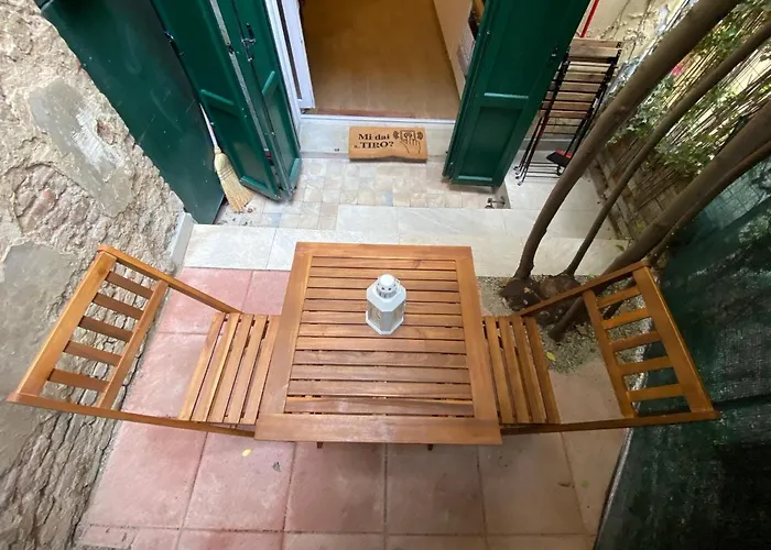 Il Cortile Tra I Portici Lägenhet Bologna